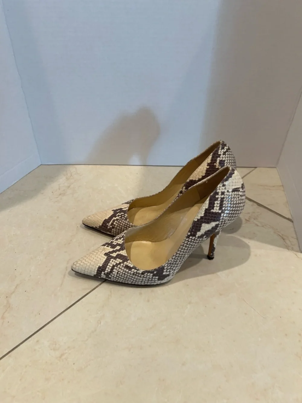 kate spade sleek pointed